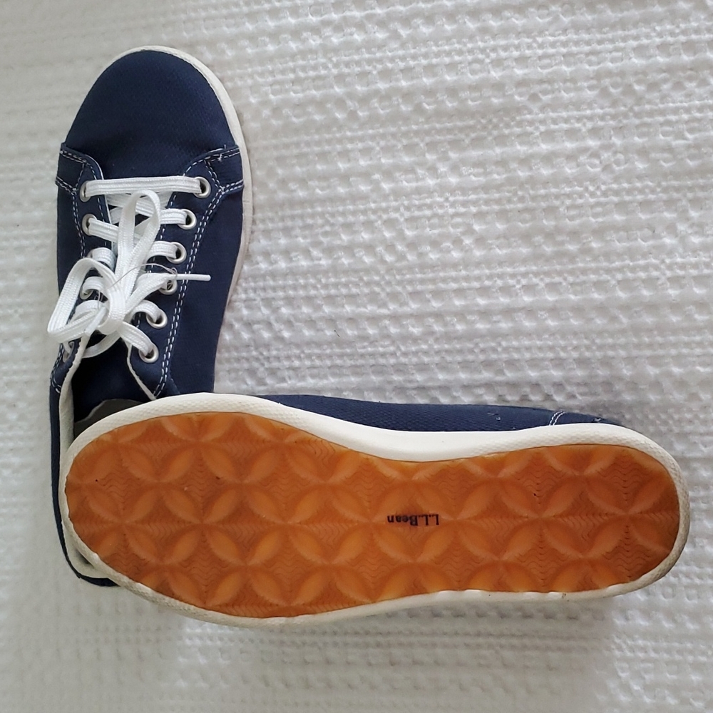 L.L.Bean sneaker - Picture 3 of 5